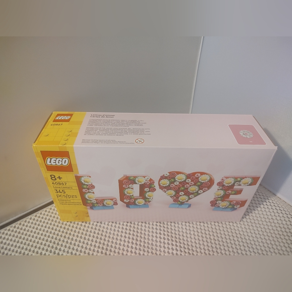Lego 40867 Love Letters NWT Building Toy Set Valentine's Day - Picture 2 of 3